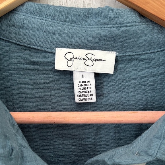 Jessica Simpson Teal Button-Down Shirt - Picture 2 of 4
